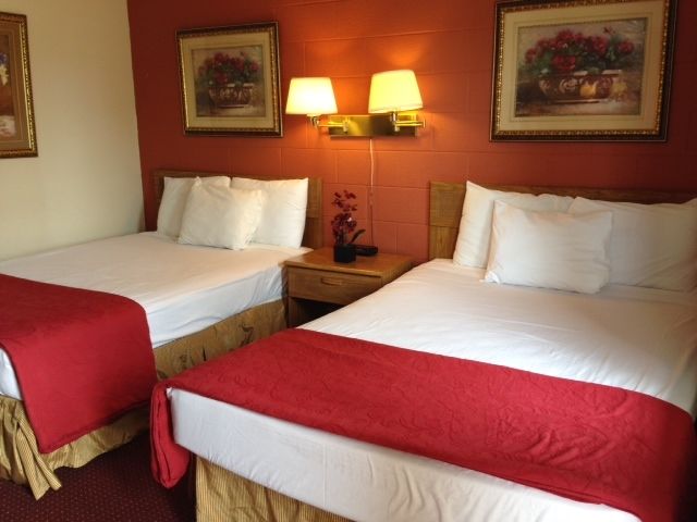 Rodeway Inn Manchester Bilik gambar